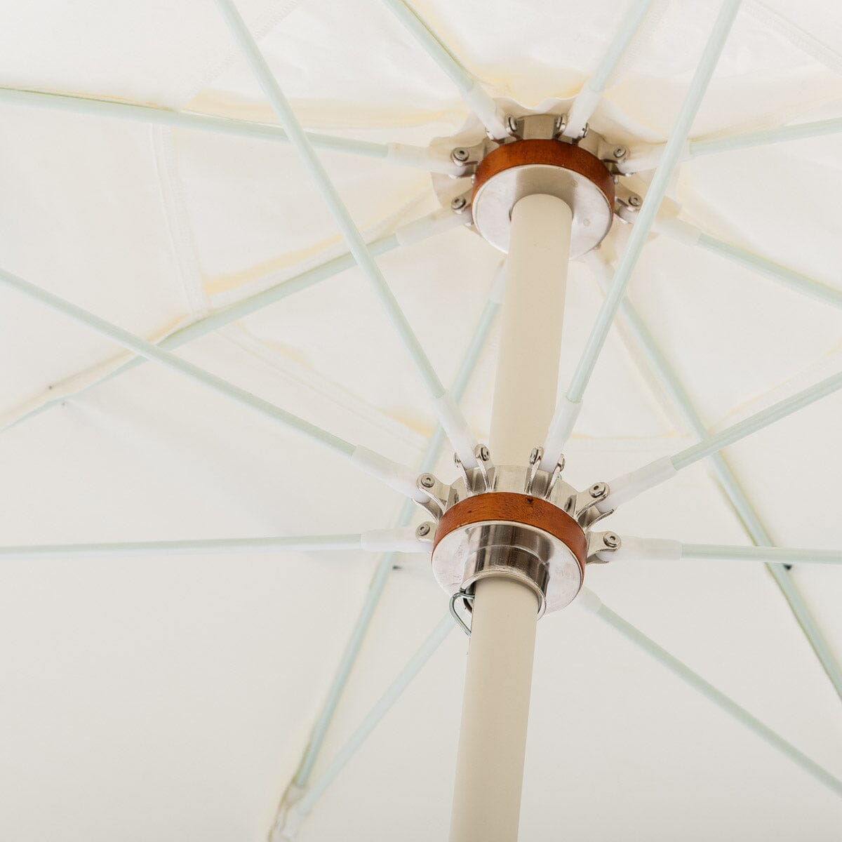 The Club Umbrella - Rivie White